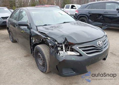 2011 Toyota Camry Le z USA, uszkodzony, nr VIN 4T1BF3EK0BU142519